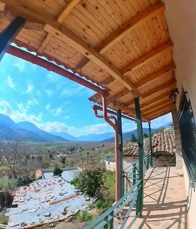 Peak Heaven Feneos Exterior photo